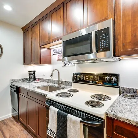 Estes Park Condo Rental Balcony With River Views! Exterior photo
